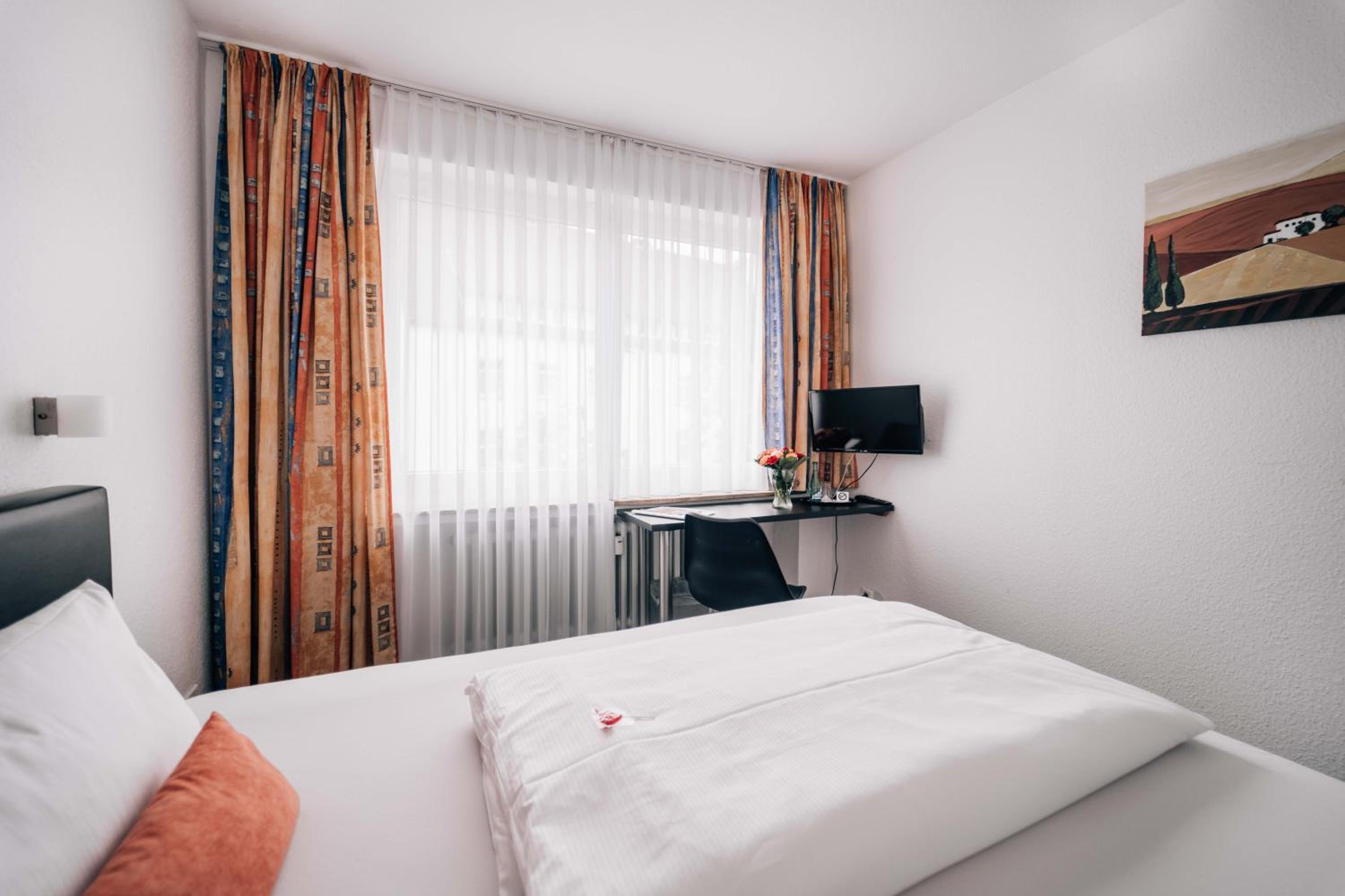 hotel international am theater