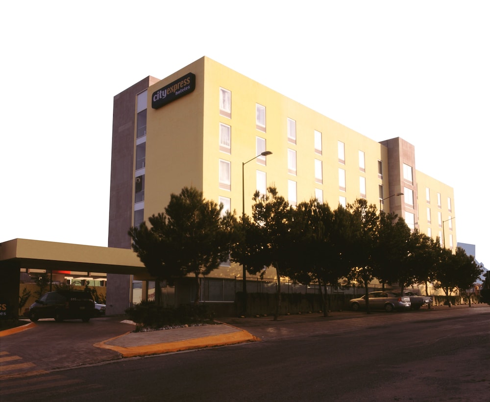 city express by marriott saltillo norte