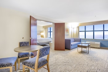 holiday inn express gulfport beach