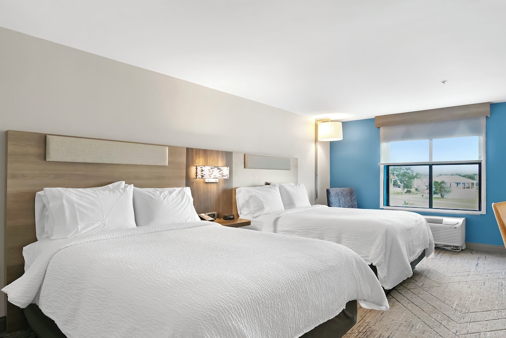 holiday inn express gulfport beach