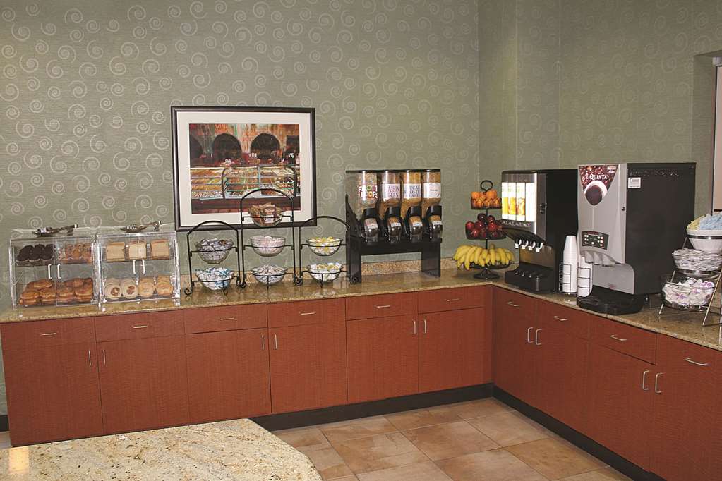 la quinta inn and suites san antonio medical center