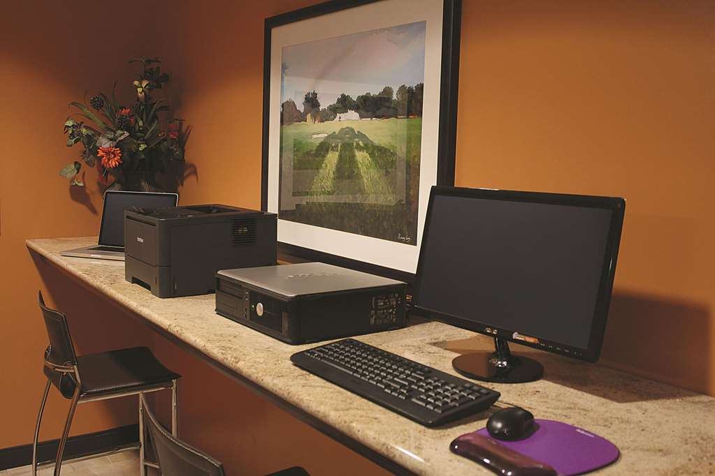 la quinta inn and suites san antonio medical center
