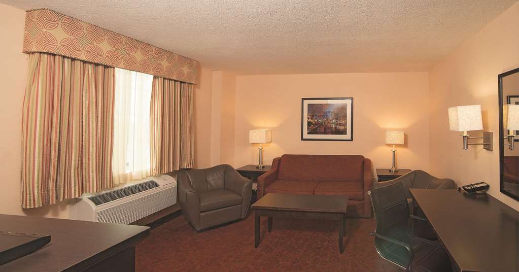 la quinta inn and suites san antonio medical center