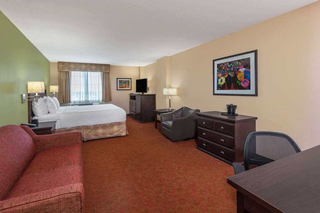 la quinta inn and suites san antonio medical center