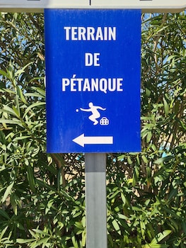 hotel ibis istres trigance