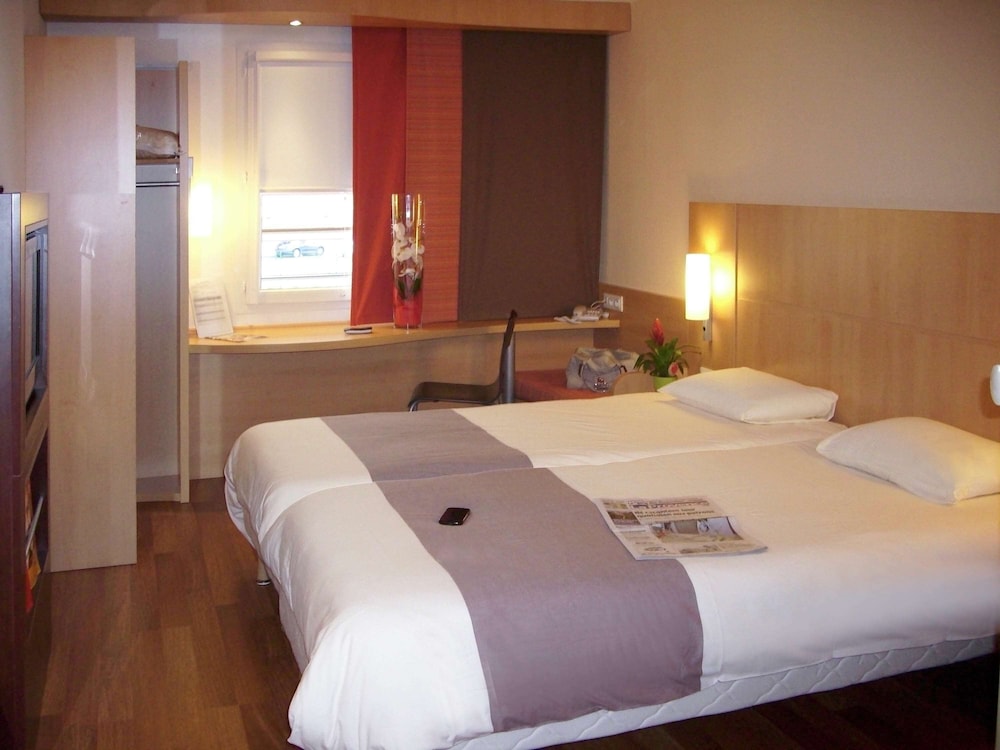 hotel ibis istres trigance