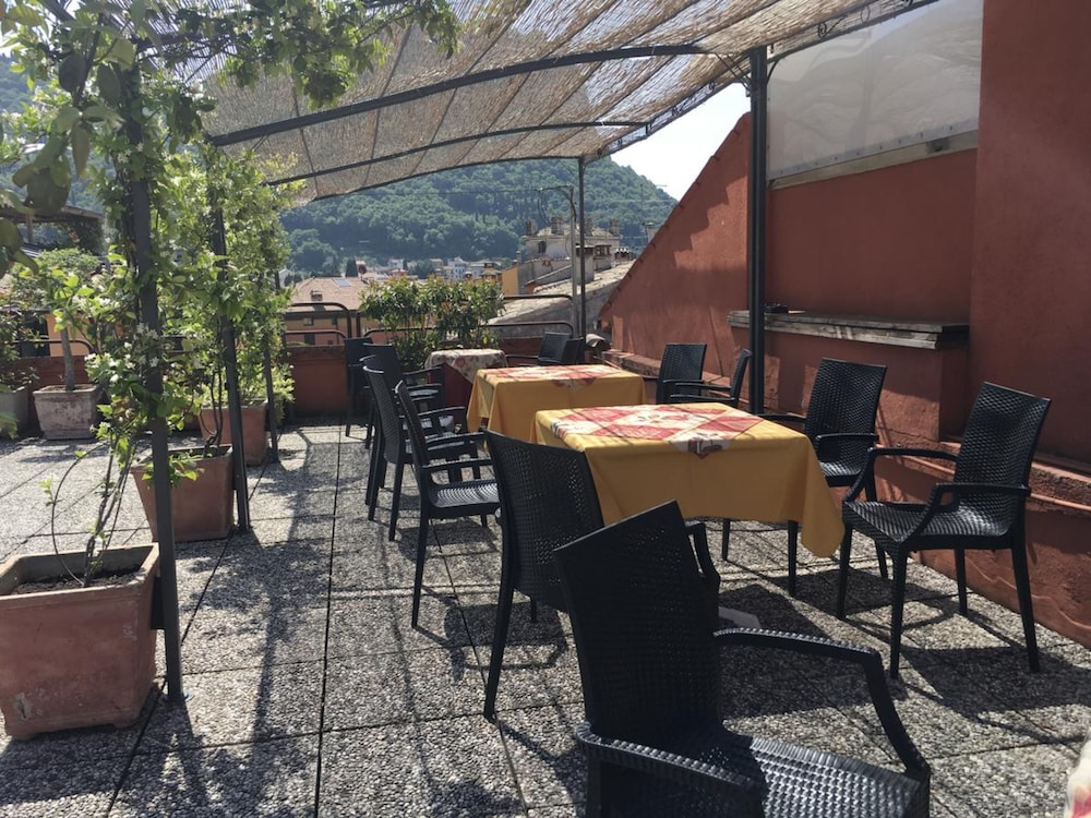 hotel cortina