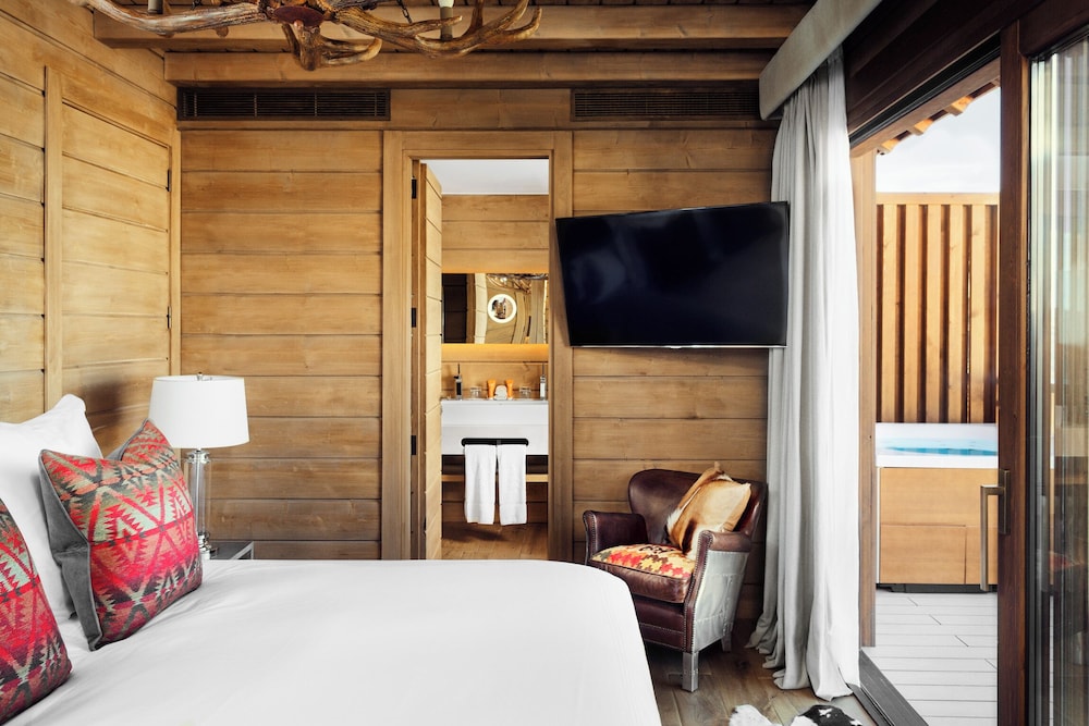 el lodge ski and spa