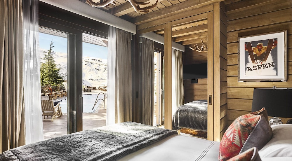 el lodge ski and spa