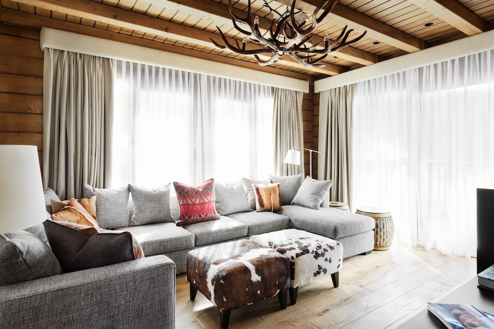 el lodge ski and spa