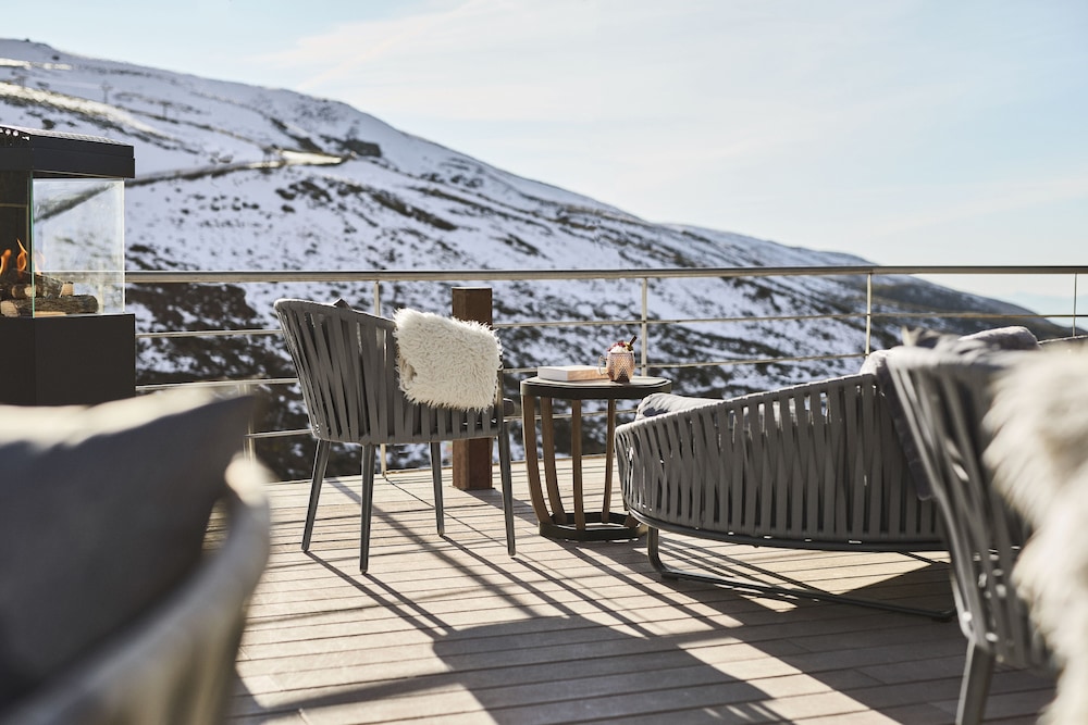 el lodge ski and spa