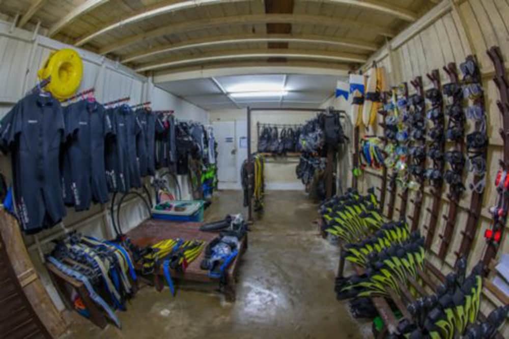 coral view island resort