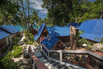 coral view island resort