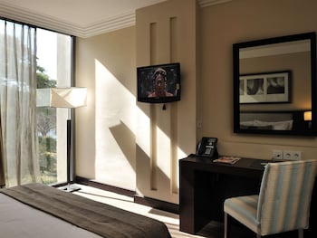 pullman lubumbashi grand karavia hotel