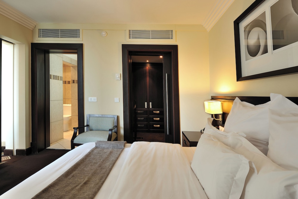 pullman lubumbashi grand karavia hotel