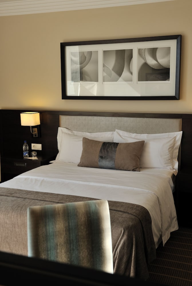 pullman lubumbashi grand karavia hotel