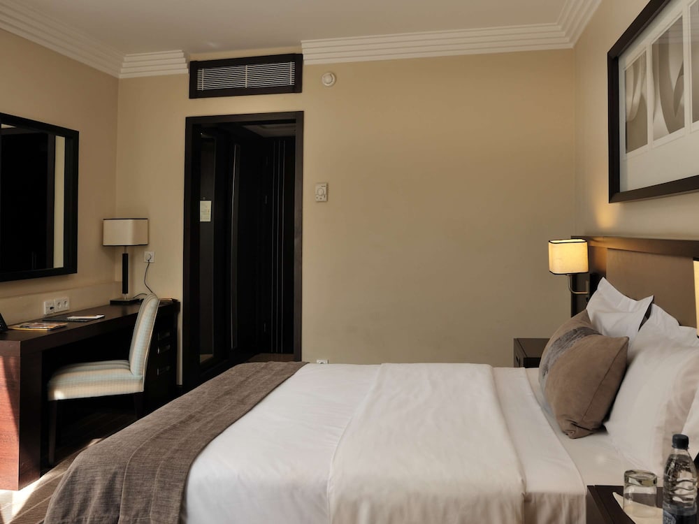 pullman lubumbashi grand karavia hotel