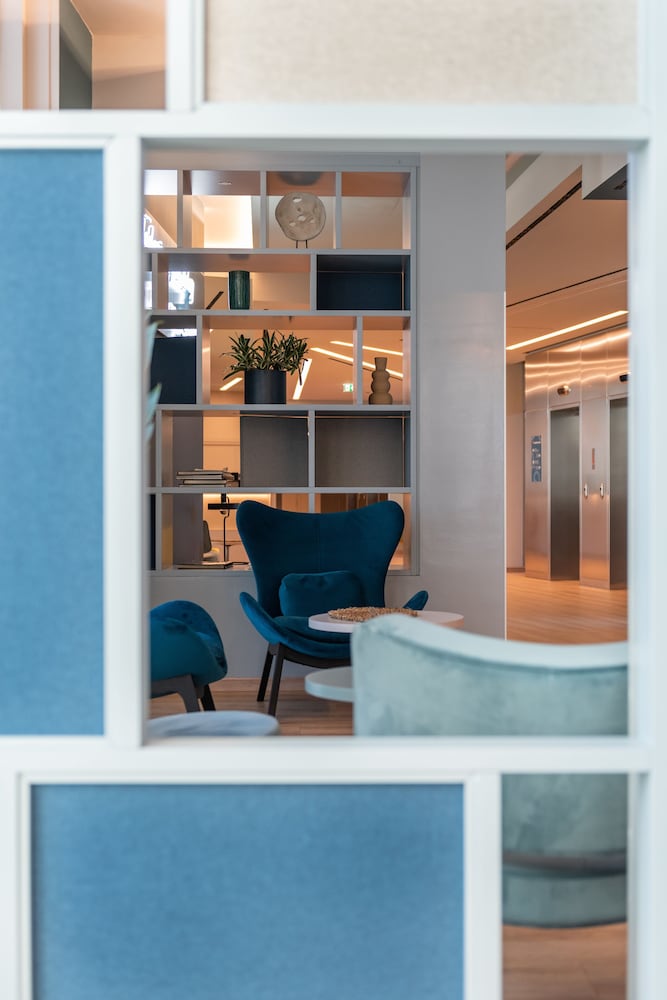 h2c hotel milanofiori