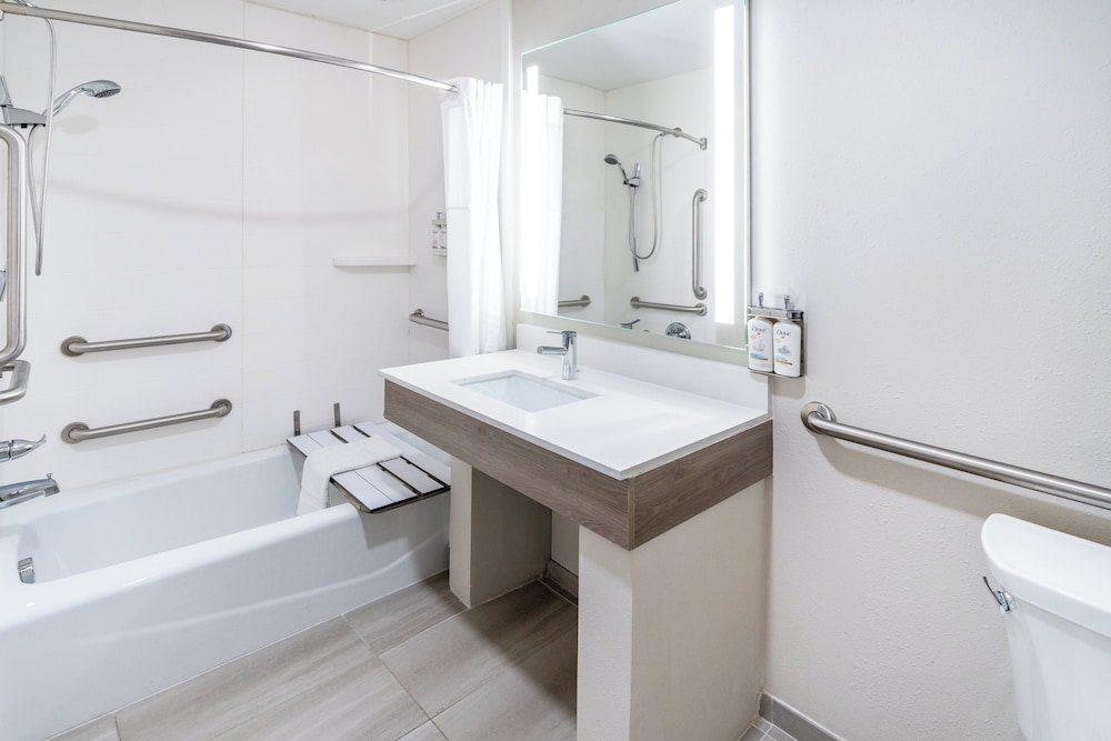 holiday inn express denver north thornton