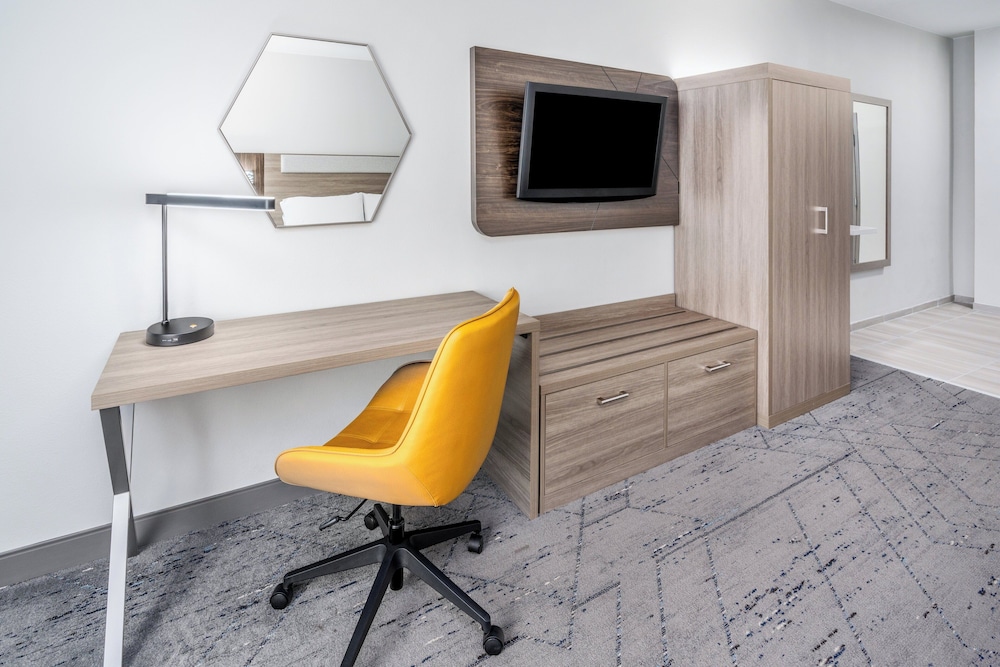 holiday inn express denver north thornton