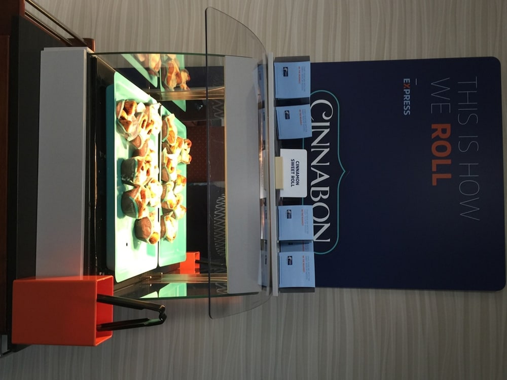 holiday inn express hotel and suites sanford by ihg