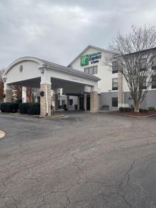 holiday inn express hotel and suites sanford by ihg