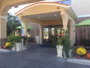 holiday inn express hotel and suites sanford by ihg