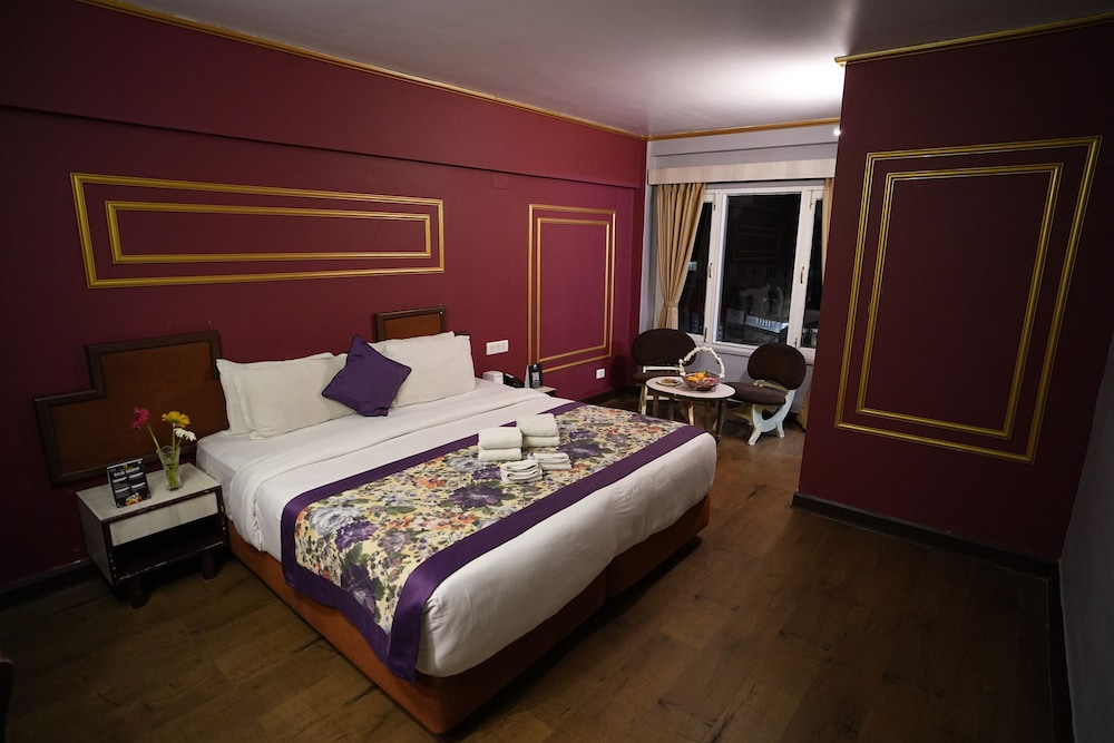 mount conifer suites and spa