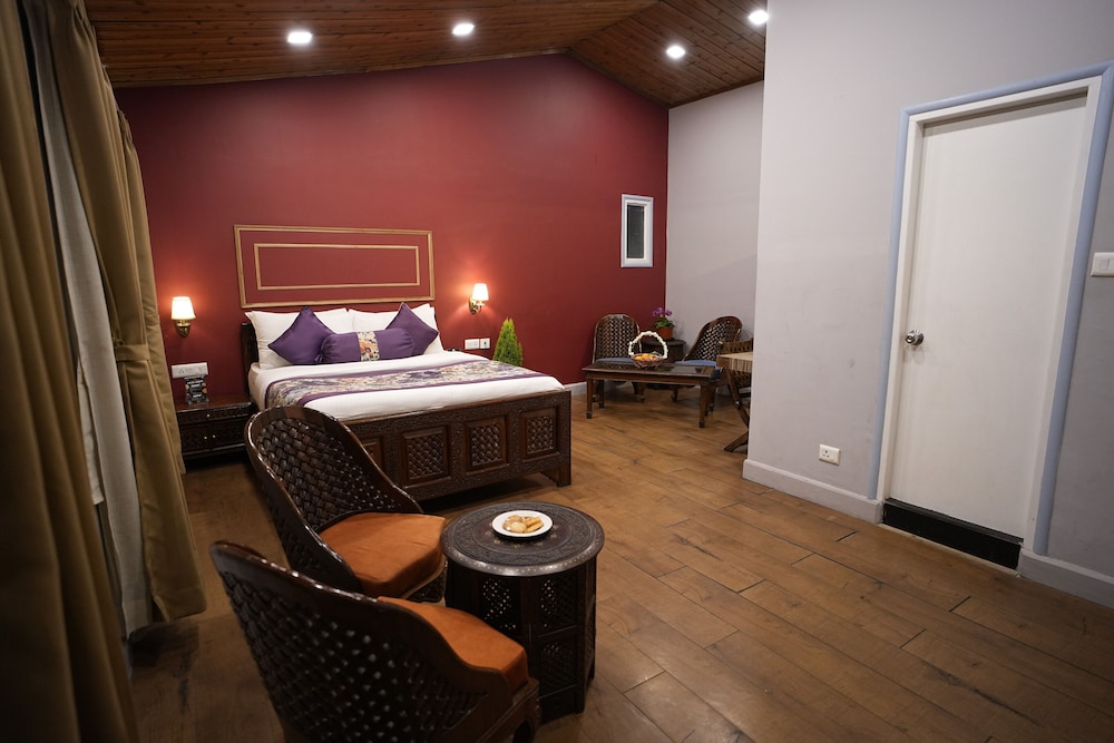 mount conifer suites and spa