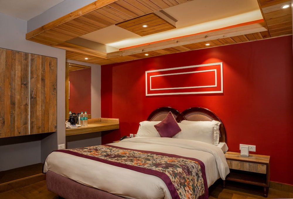 mount conifer suites and spa