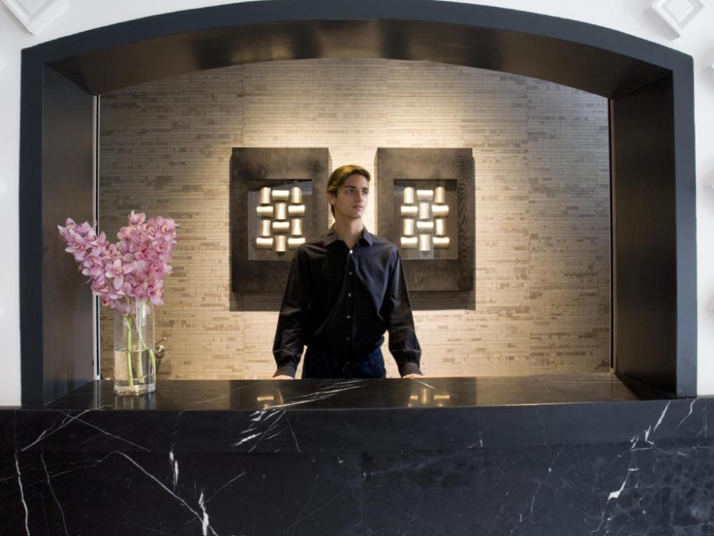 hotel challis potts point