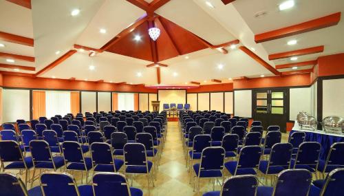 elysium gardens hill resorts