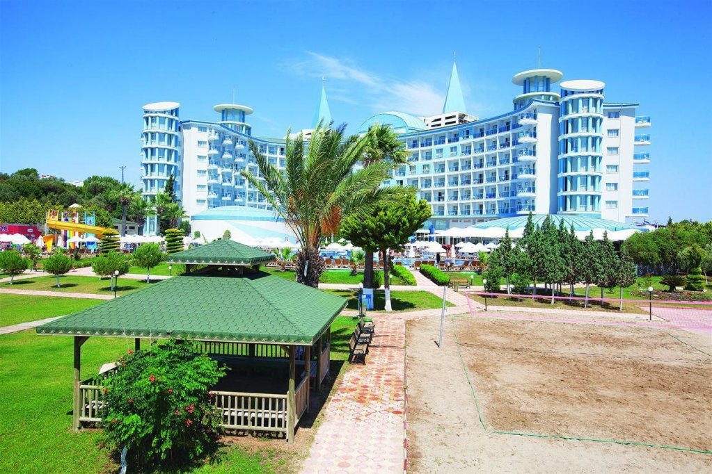 altinkum