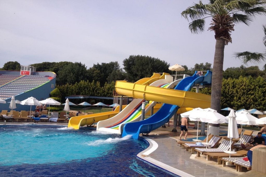 altinkum