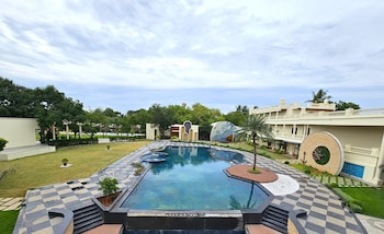 sathyam grand resorts sriperumbudur