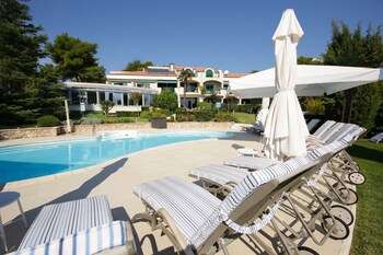 hotel villa radin