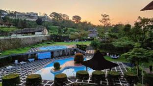 Queen Garden Hotel Managed By Salak Hospitality,Baturaden>>Banyumas,3 star