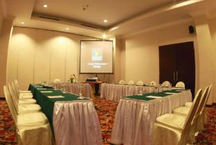 grand wahid hotel salatiga