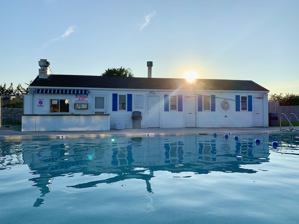 lighthouse inn