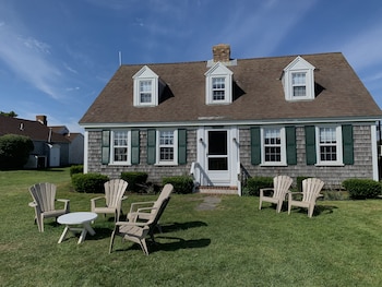 lighthouse inn