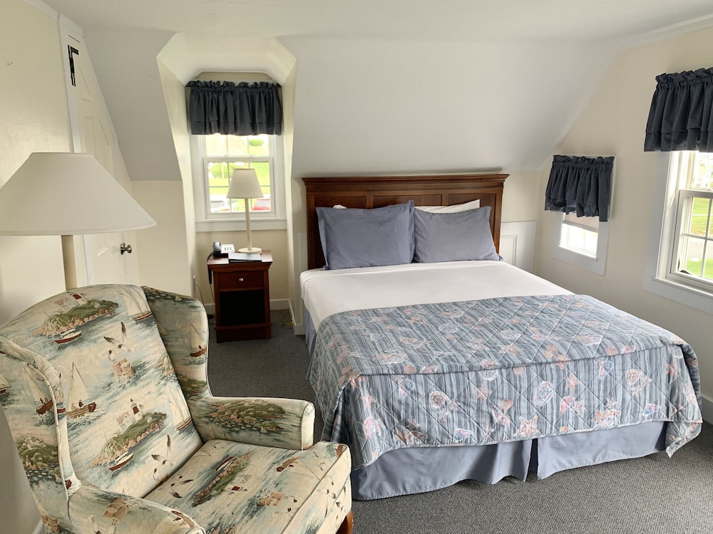 lighthouse inn