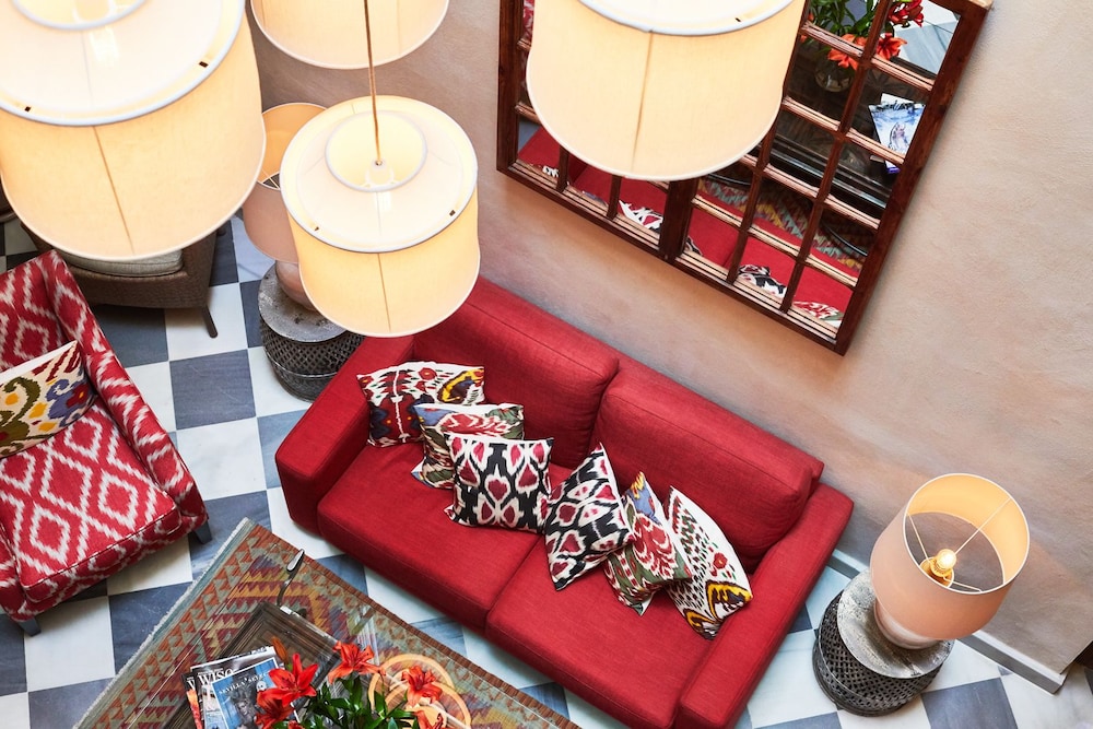 hotel boutique corral del rey by aluz collection