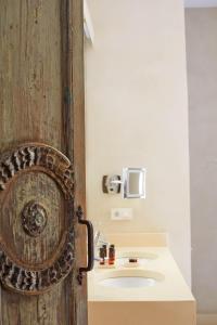 hotel boutique corral del rey by aluz collection