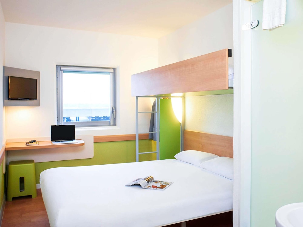 ibis budget birmingham airport nec