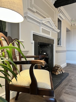 maes y neuadd country house