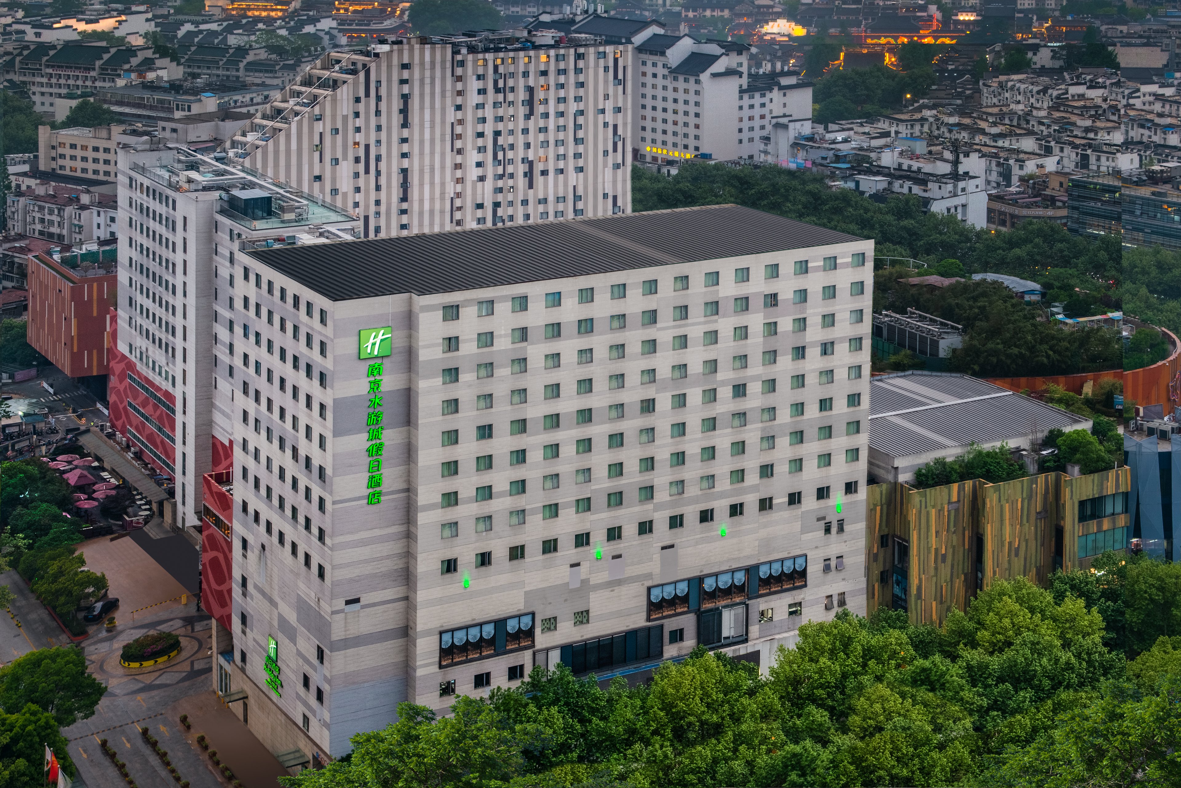 holiday inn nanjing aqua city by ihg