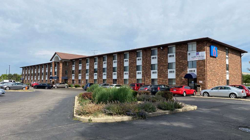 motel 6 naperville il