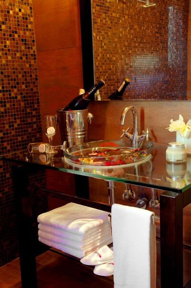 olympic fashion hotels