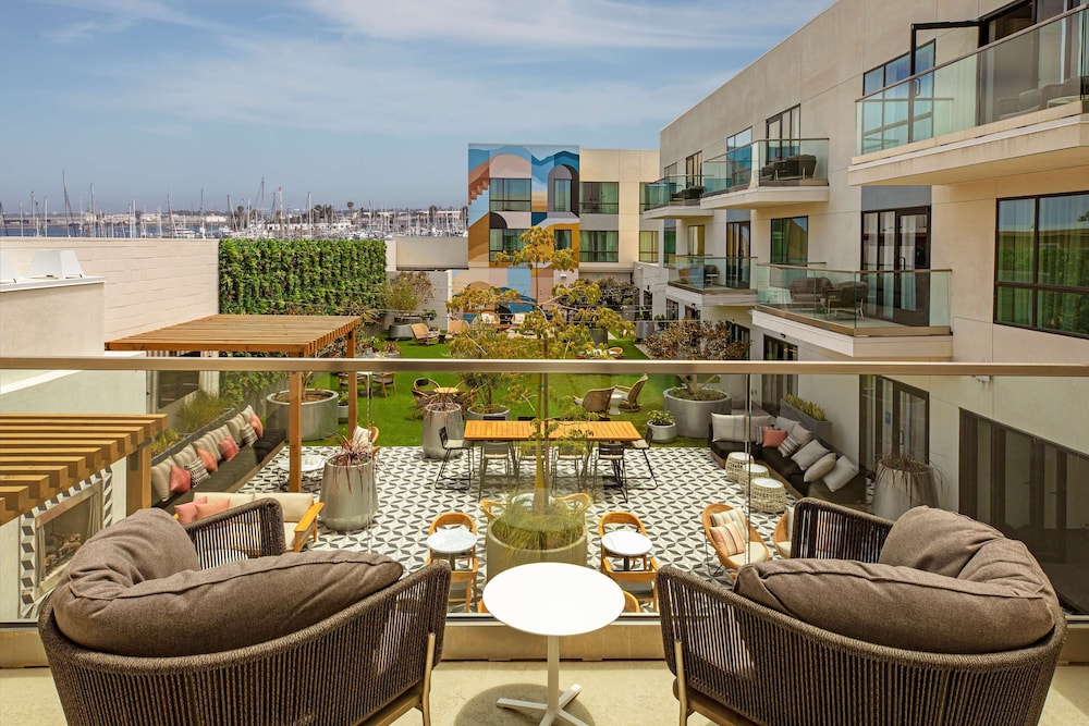 the monsaraz san diego tapestry collection by hilton