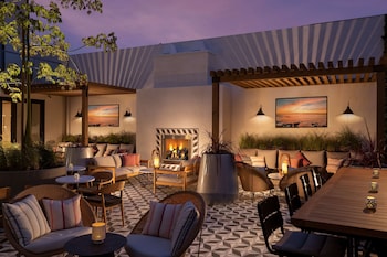 the monsaraz san diego tapestry collection by hilton